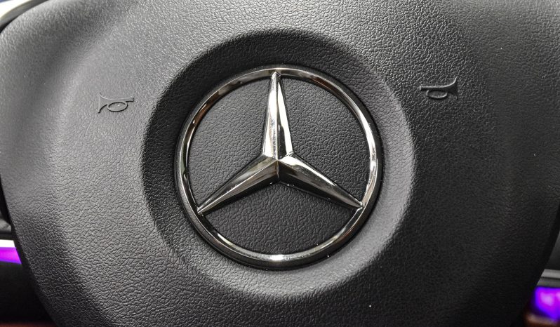2018 Mercedes-Benz E 400 full