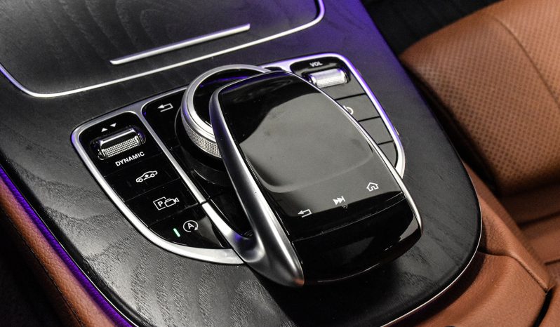 2018 Mercedes-Benz E 400 full