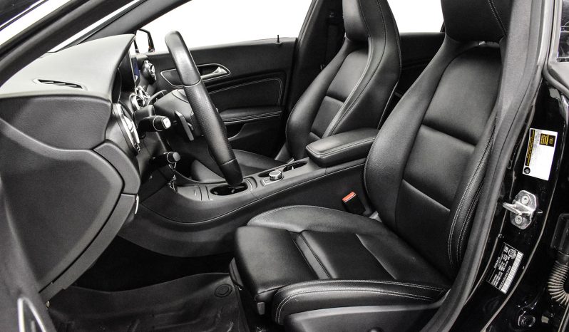2018 Mercedes-Benz CLA 250 full