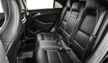 2018 Mercedes-Benz CLA 250 full