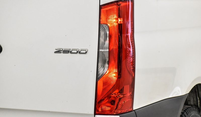 2019 Mercedes-Benz Sprinter 2500 full
