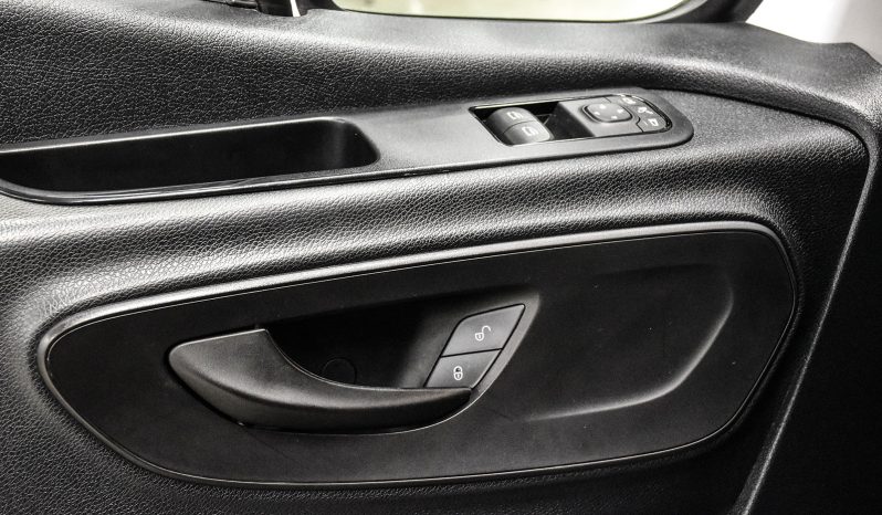 2019 Mercedes-Benz Sprinter 2500 full