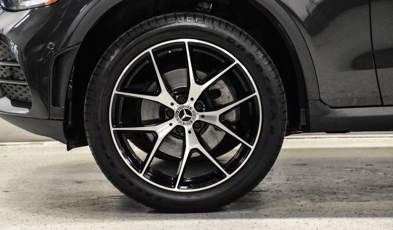 2021 Mercedes-Benz GLC 300 full