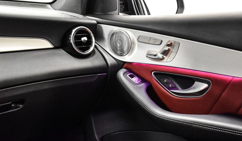 2021 Mercedes-Benz GLC 300 full