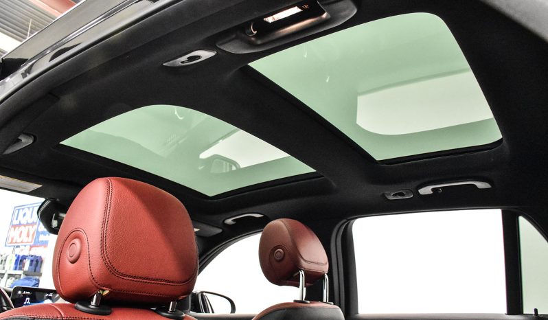 2021 Mercedes-Benz GLC 300 full