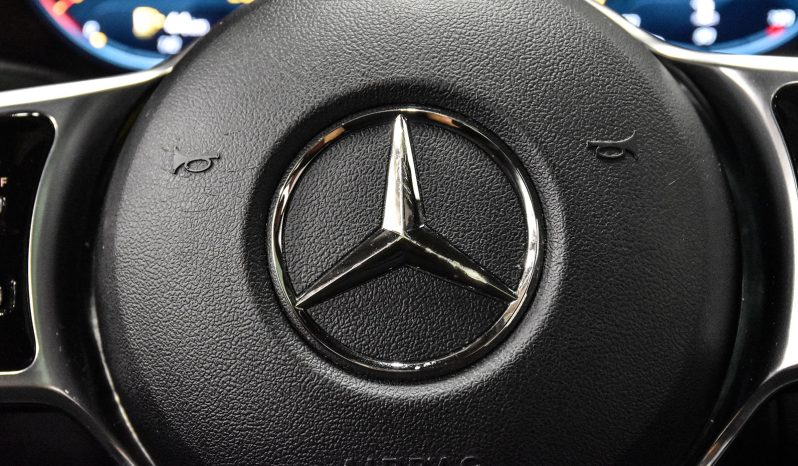2021 Mercedes-Benz GLC 300 full