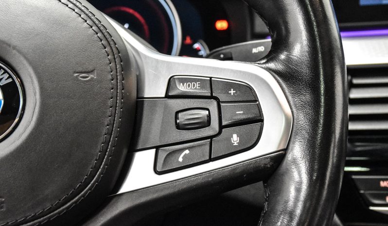 2017 BMW 5-SERIES full