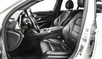 2019 Mercedes-Benz C 300 full