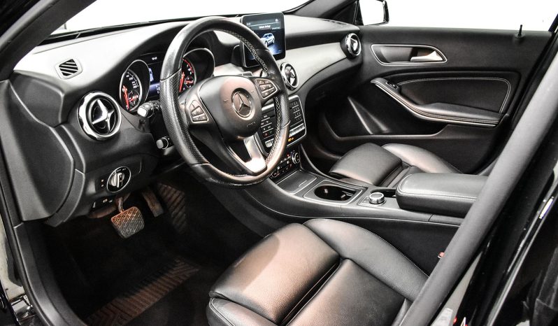 2018 Mercedes-Benz GLA-Class full