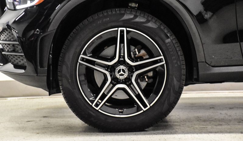 2022 Mercedes-Benz GLC 300 full