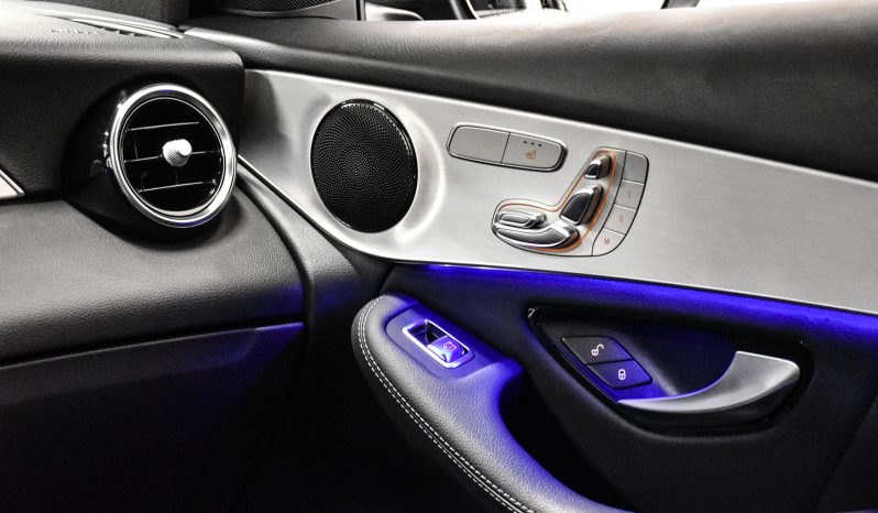 2022 Mercedes-Benz GLC 300 full