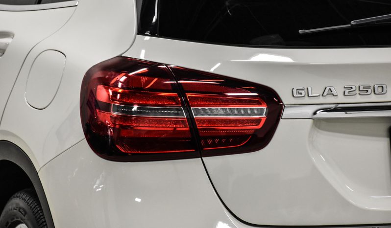 2018 Mercedes-Benz GLA 250 full