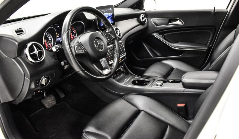 2018 Mercedes-Benz GLA 250 full