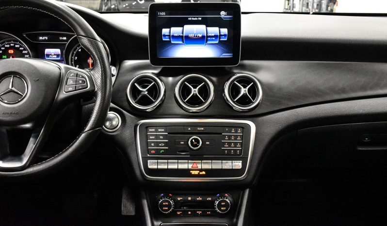 2018 Mercedes-Benz GLA 250 full
