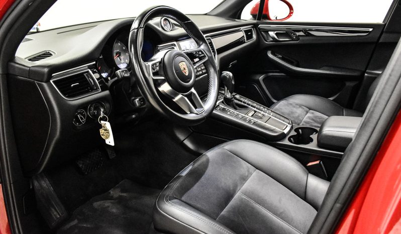 2017 Porsche Macan S full