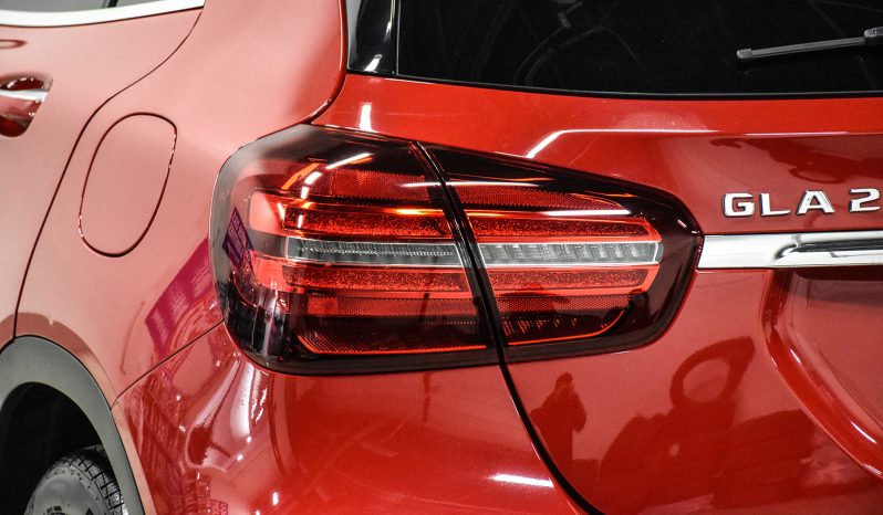 2018 Mercedes-Benz GLA 250 full