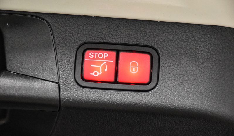 2024 Mercedes-Benz GLB 250 full