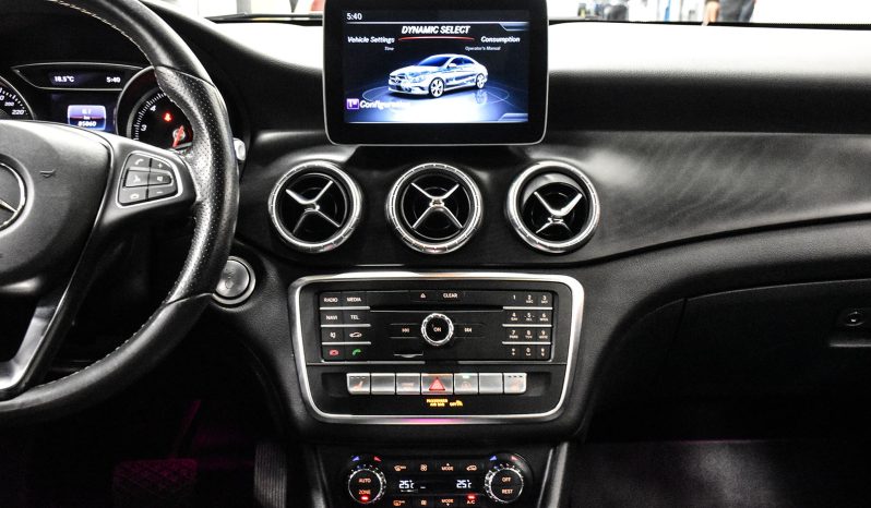 2018 Mercedes-Benz CLA250 full