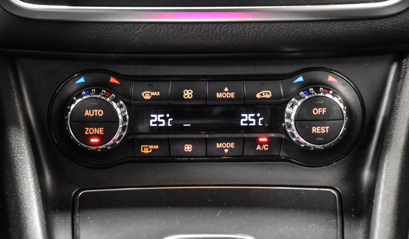 2018 Mercedes-Benz CLA250 full