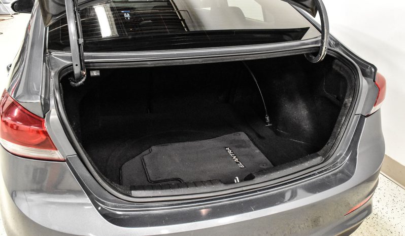 2018 Hyundai Elantra full
