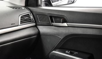 2018 Hyundai Elantra full