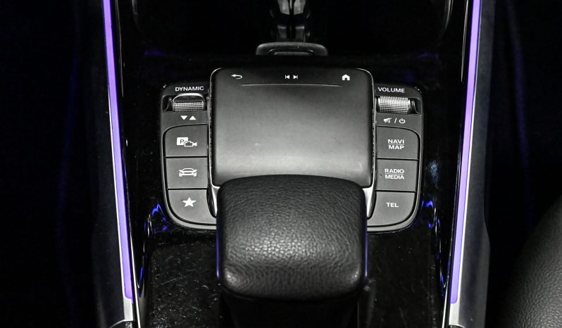 2023 Mercedes-Benz GLB 250 full