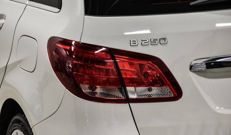 2017 Mercedes-Benz B250 full