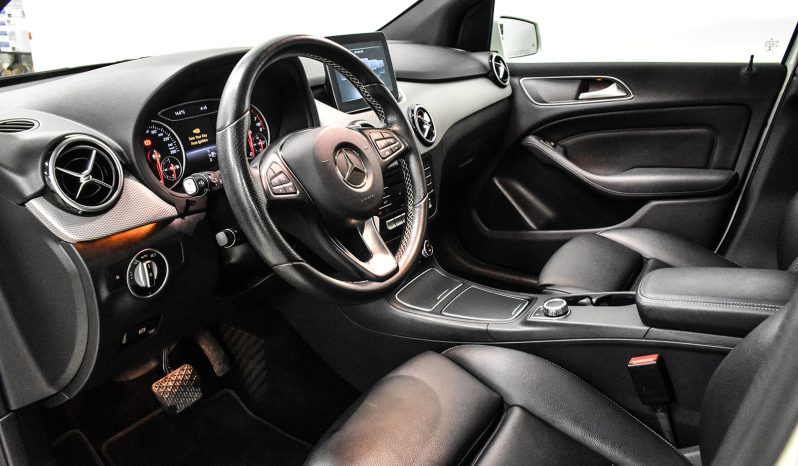 2017 Mercedes-Benz B250 full