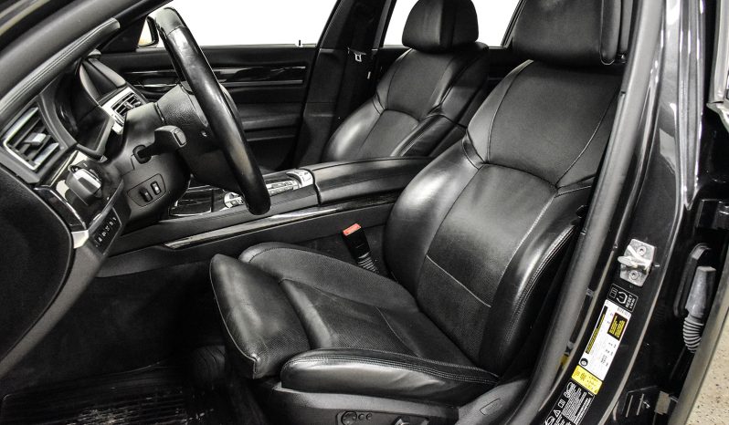 2012 BMW 7-Series full