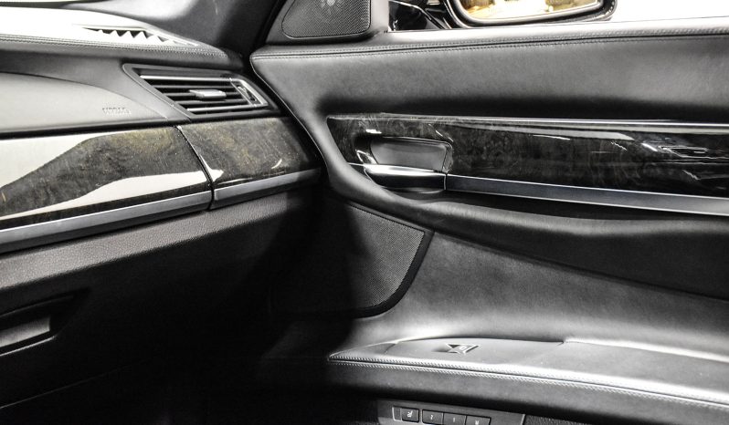 2012 BMW 7-Series full
