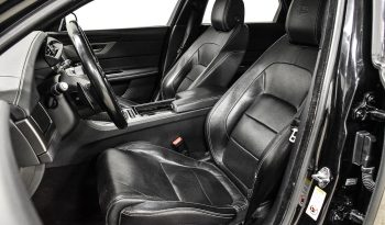 2017 Jaguar XF S full