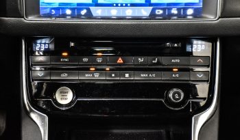 2017 Jaguar XF S full