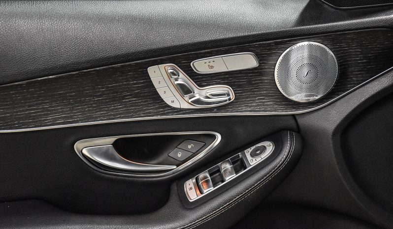 2019 Mercedes-Benz C-Class full