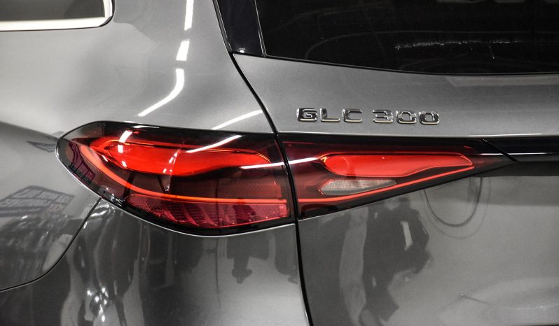 2023 Mercedes-Benz GLC 300 full