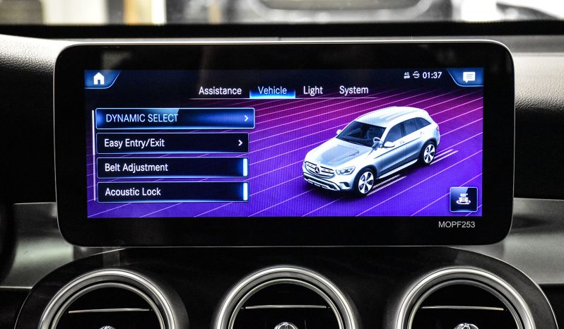 2021 Mercedes-Benz GLC 300 full