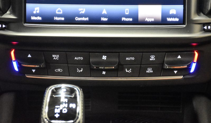 2021 Maserati Levante S full