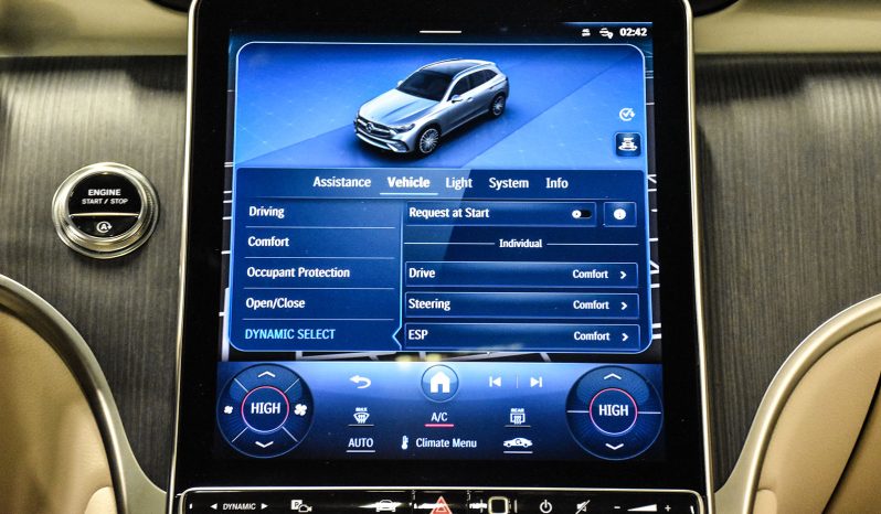 2023 Mercedes-Benz GLC 300 full