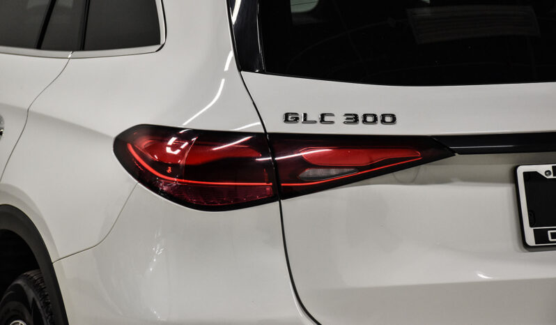 2024 Mercedes-Benz GLC 300 full