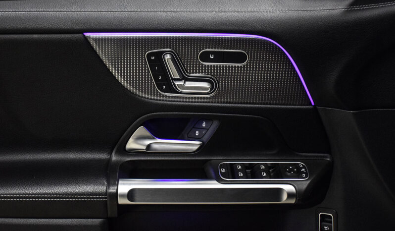 2023 Mercedes-Benz GLB 250 full