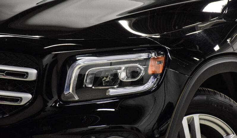 2023 Mercedes-Benz GLB 250 full