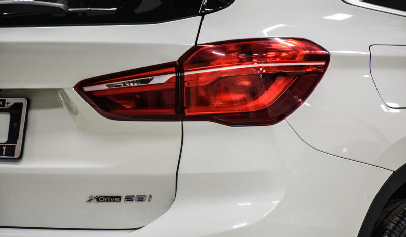 2019 BMW X1 full