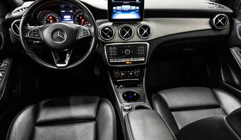 2018 Mercedes-Benz GLA 250 full