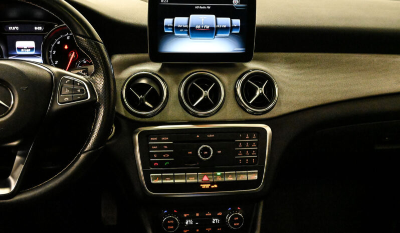 2018 Mercedes-Benz GLA 250 full