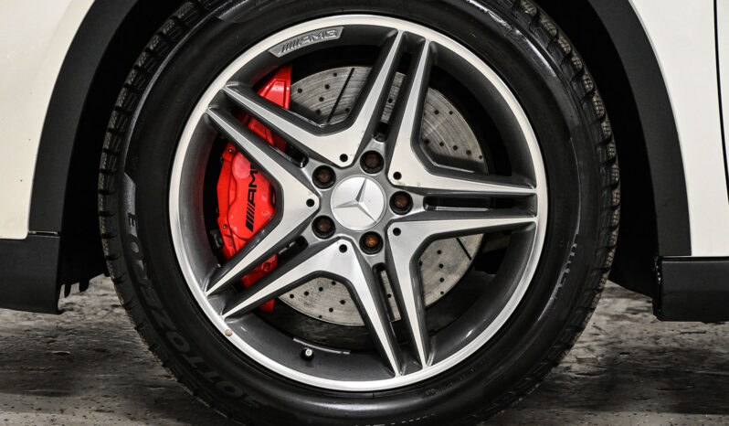 2015 Mercedes-Benz GLA 45 AMG full