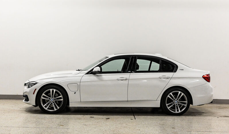 2018 BMW 330e full
