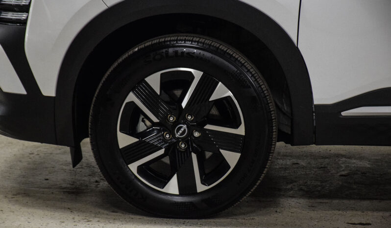 2026 Nissan Kicks SV full