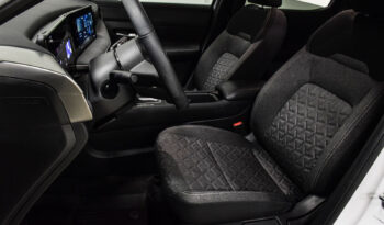 2026 Nissan Kicks SV full
