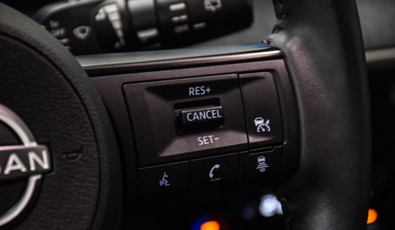 2026 Nissan Kicks SV full