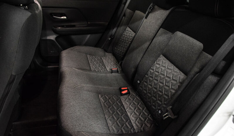 2026 Nissan Kicks SV full