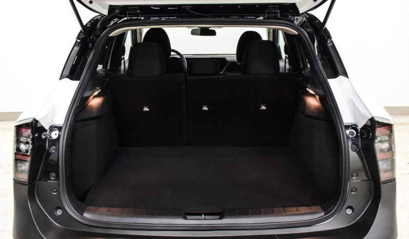 2026 Nissan Kicks SV full